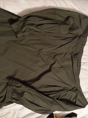 7th avenue Design Studio Olive Green Top